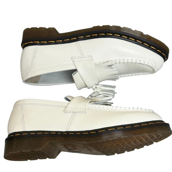 DR.MARTENS ADRIAN YELLOW STITCH LEATHER TASSEL LOAFERS Women Sz 11 - Picture 2 of 6